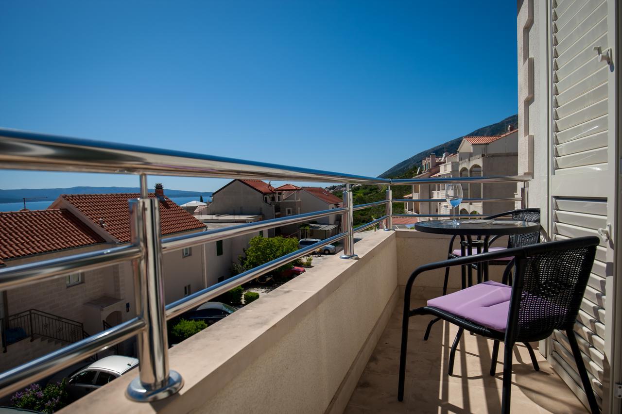 Vista Apartments Bol Exterior foto